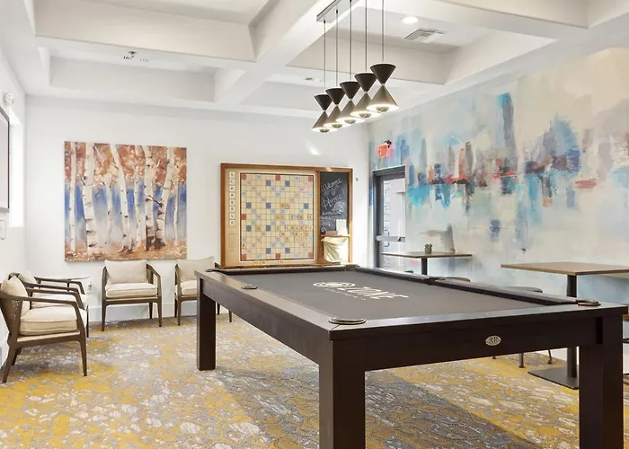 Boulevard 1br By Stadium Pool Parking Gym 03 * Glendale